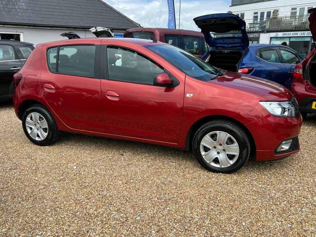 Dacia Sandero Hatchback Red #4