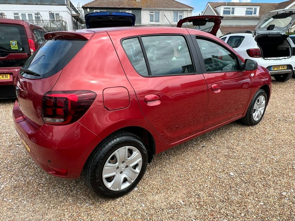 Dacia Sandero Hatchback Red #6