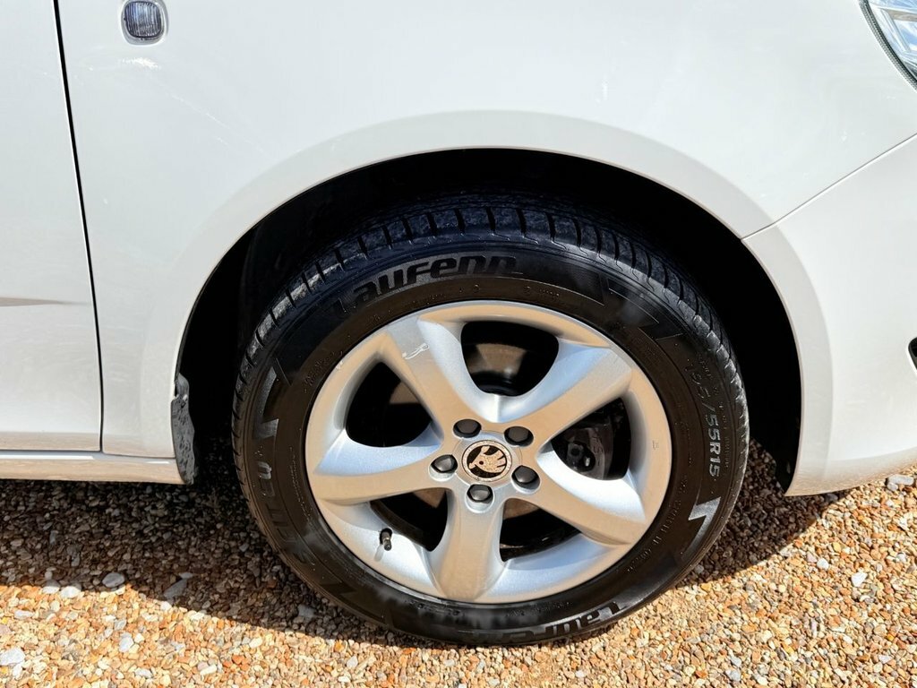 Skoda Fabia Hatchback 1.2 Se 2013 Silver #11