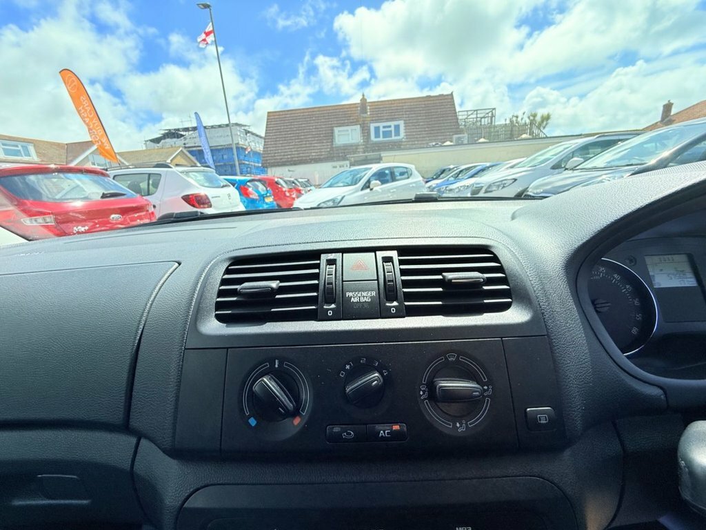 Skoda Fabia Hatchback 1.2 Se 2013 Silver #23