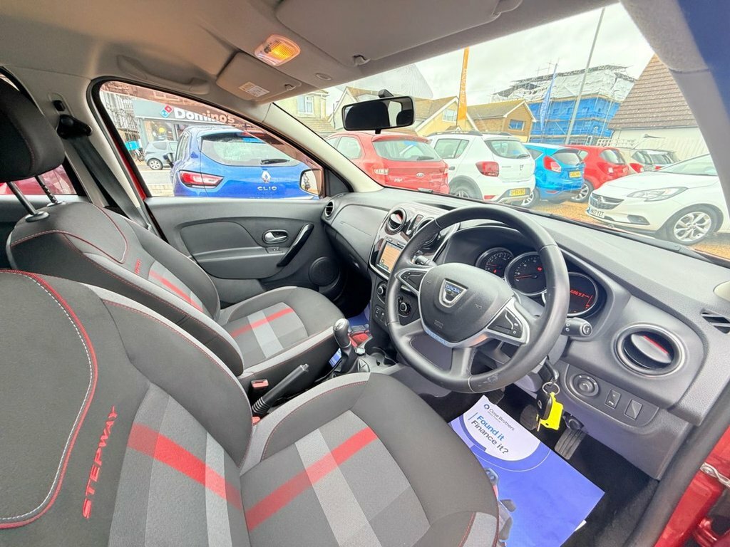 Dacia Logan Stepway 1.5 Blue Dci Comfort #12