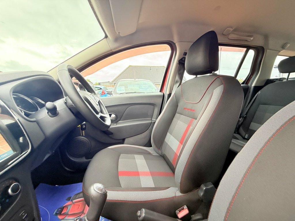 Dacia Logan Stepway 1.5 Blue Dci Comfort #26