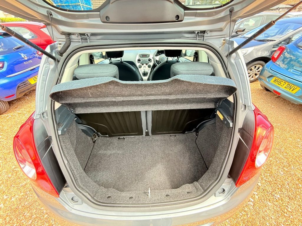 Ford KA  Silver #16