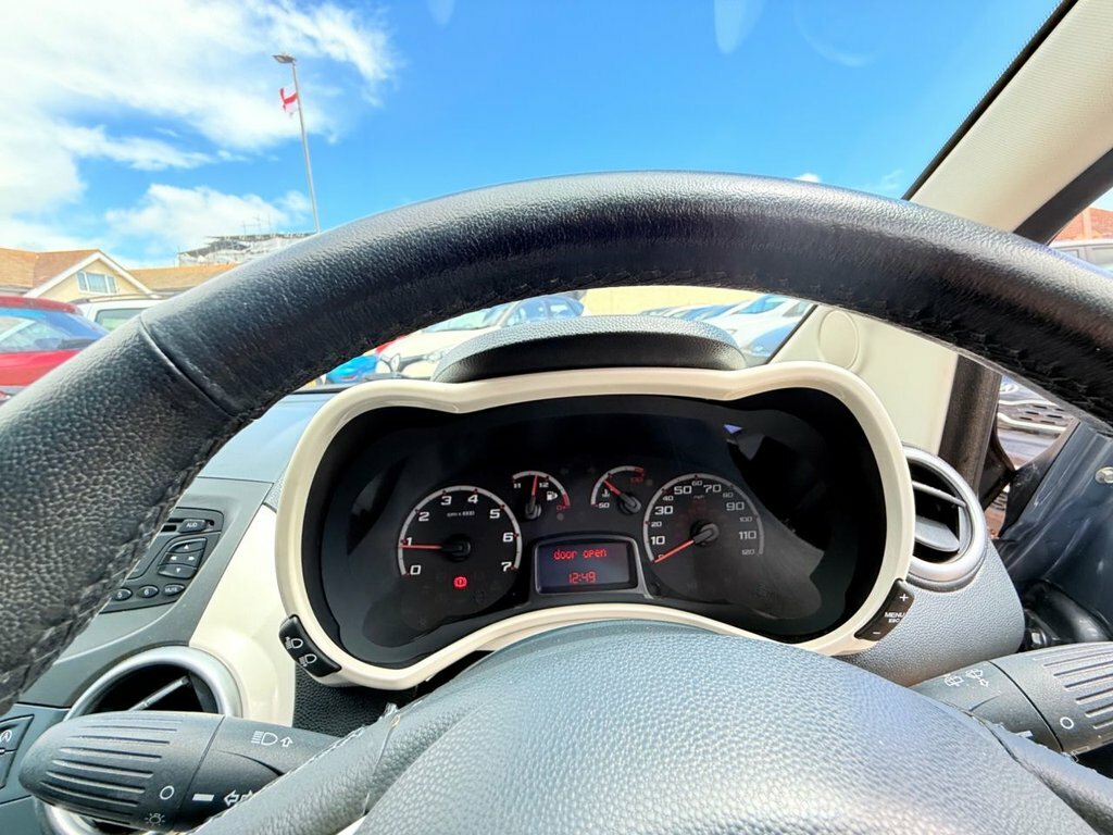 Ford KA  Silver #24