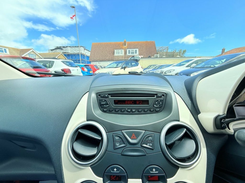 Ford KA  Silver #21