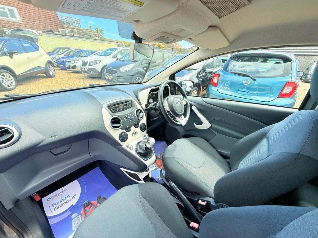 Ford KA  Silver #15