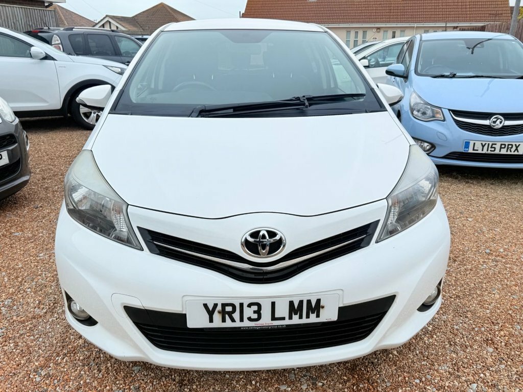 Toyota Yaris 1.3L Sr White #6