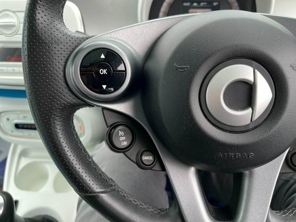Smart Forfour 0.9T Prime 90 Ps One Local Owner From New Black #36