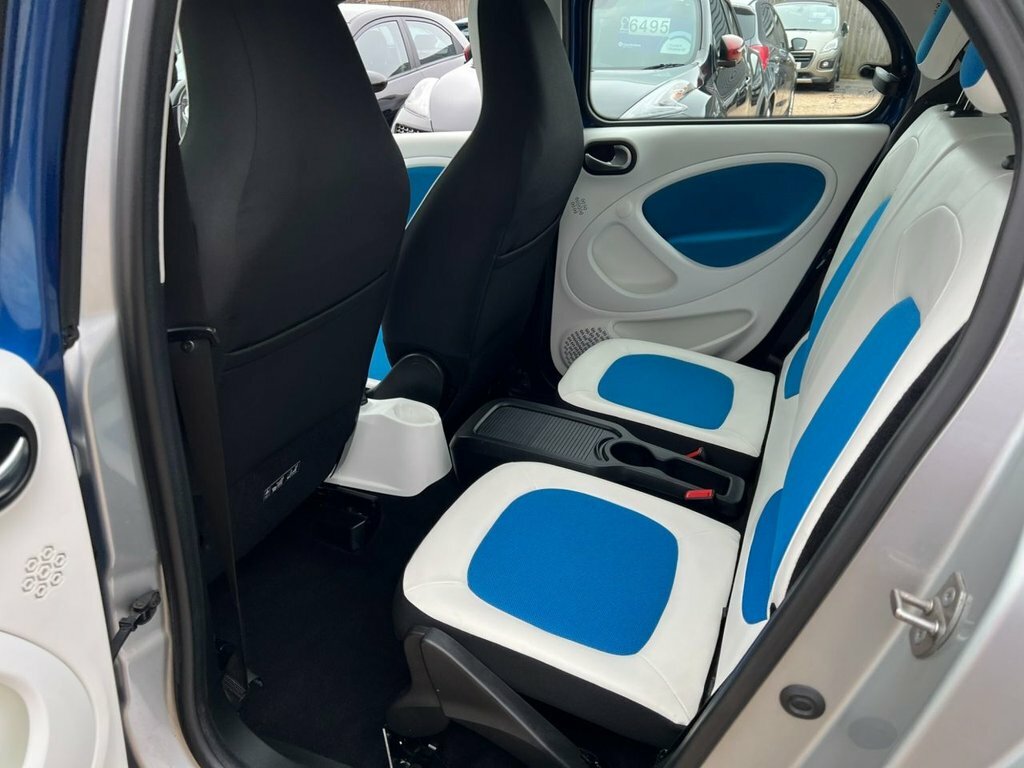 Smart Forfour 0.9T Prime 90 Ps One Local Owner From New Black #26