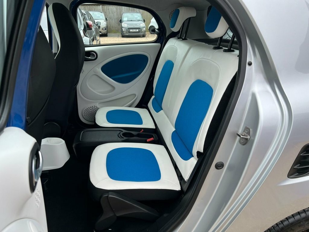 Smart Forfour 0.9T Prime 90 Ps One Local Owner From New Black #25