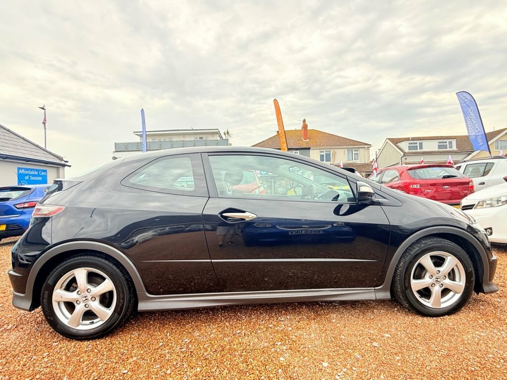 Honda Civic 1.4L Type S Black #2