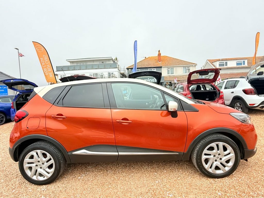 Renault Captur Suv Orange #2