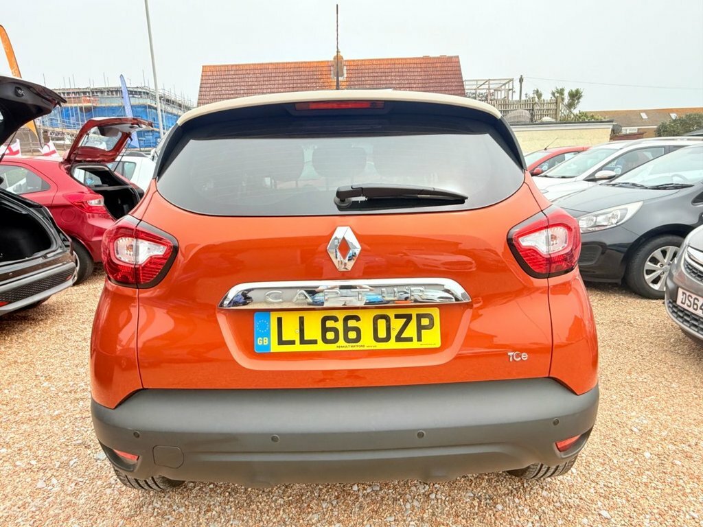 Renault Captur Suv Orange #6