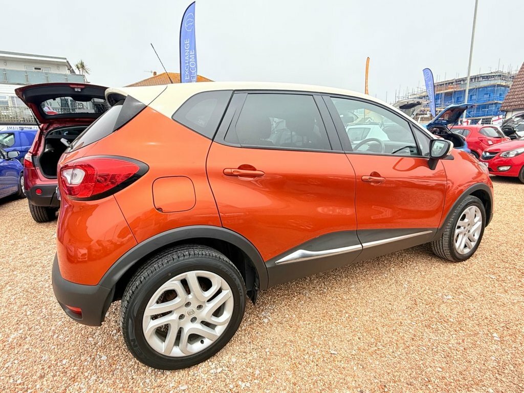Renault Captur Suv Orange #3