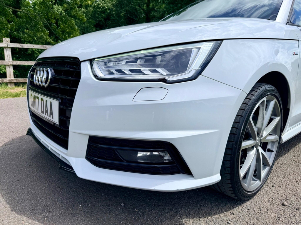 Audi A1 1.4 Tfsi Cod Black Edition Sportback Euro 6 Ss GM17DAA White #6