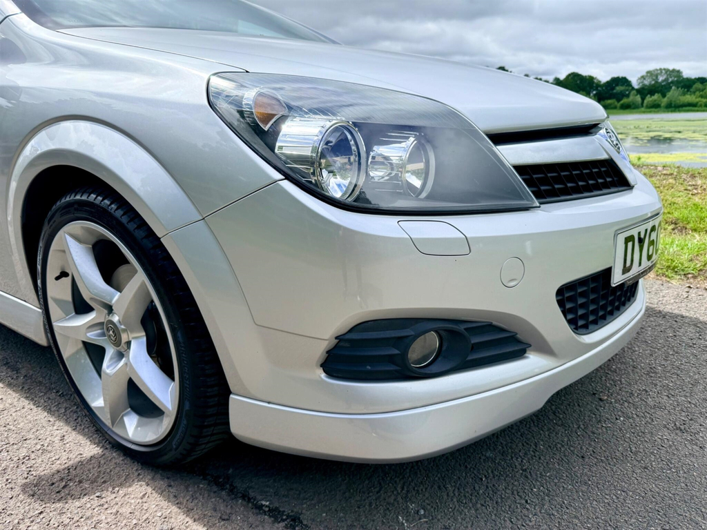 Vauxhall Astra 1.8I 16V Sri Sport Hatch Silver #4