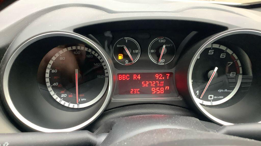 Alfa Romeo Giulietta Jtdm-2 Lusso Red #7