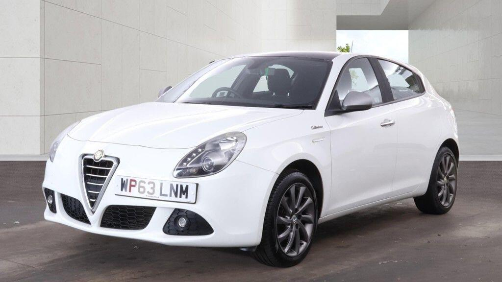 Alfa Romeo Giulietta Hatchback White