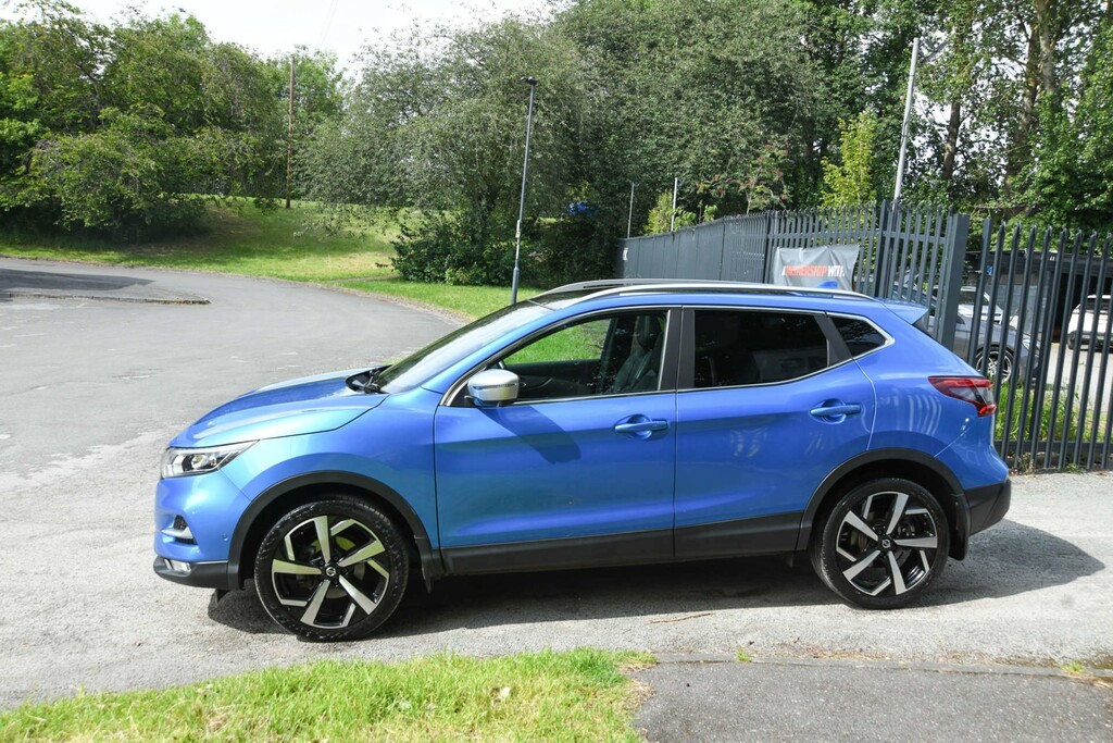 Nissan Qashqai Tekna Dig-t AY68NNH  #4