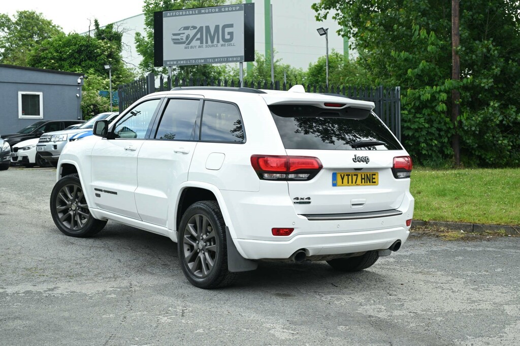 Jeep Grand Cherokee V6 Crd Summit White #9