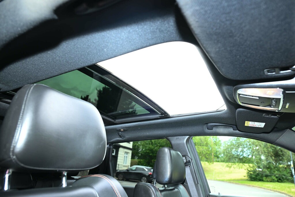 Jeep Grand Cherokee V6 Crd Summit White #51
