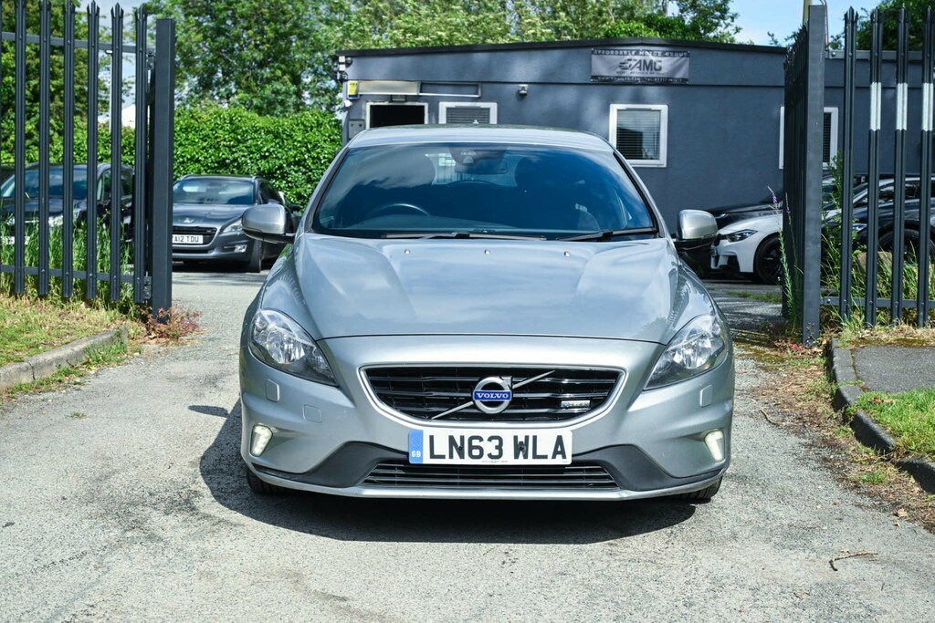 Volvo V40 R-design D2 #2