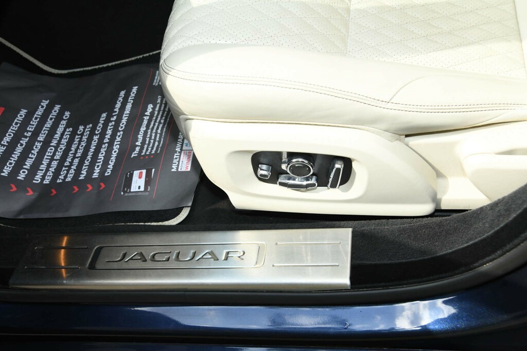 Jaguar XJ D V6 L Black #20