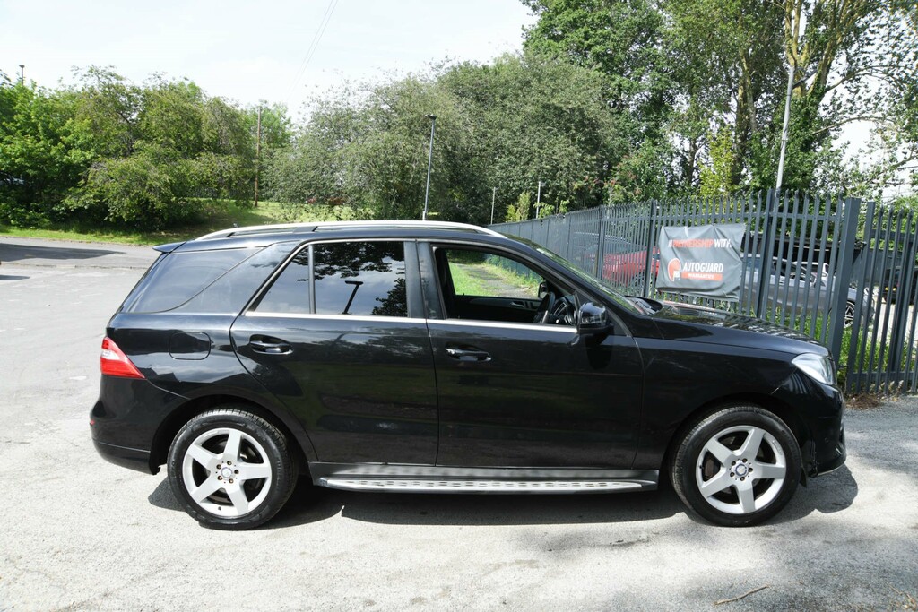 Mercedes-Benz M Class Amg Sport Bluetec 4Wd  #5