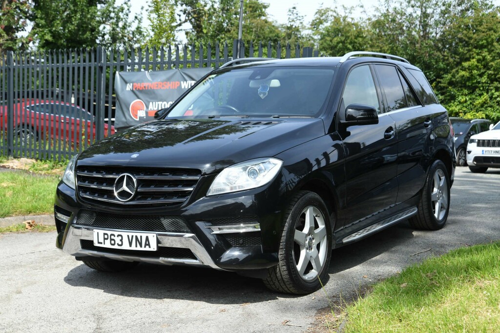 Mercedes-Benz M Class Amg Sport Bluetec 4Wd  #3