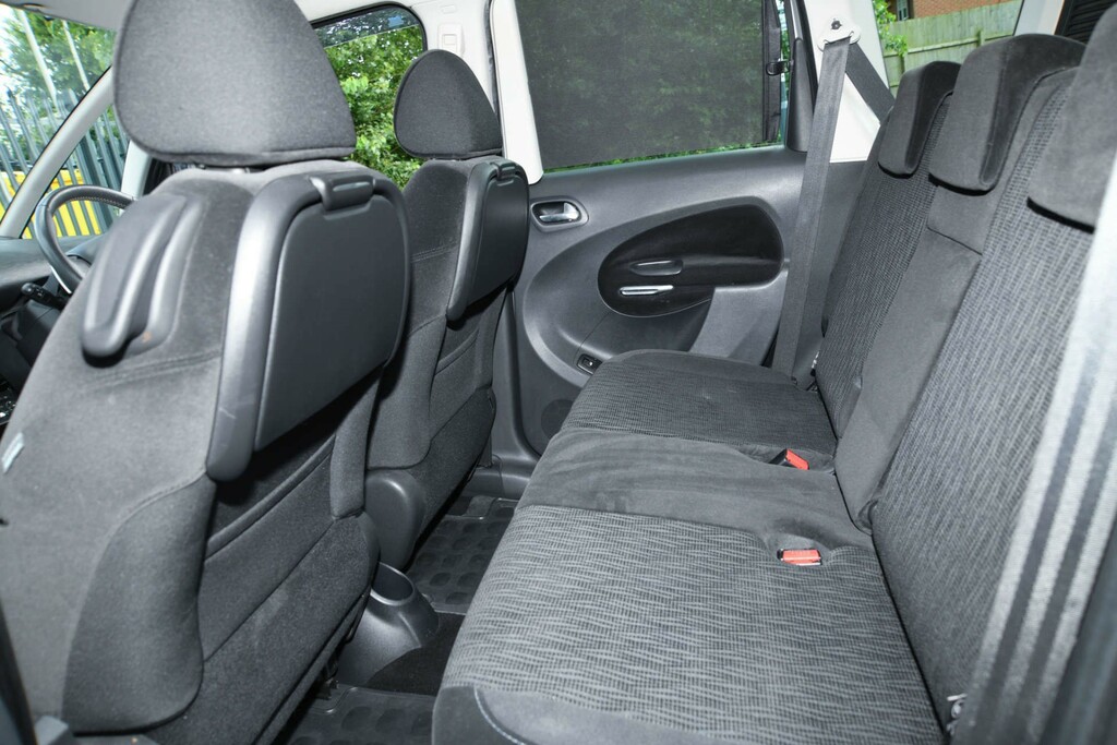 Citroen C3 Picasso Vtr Red #15