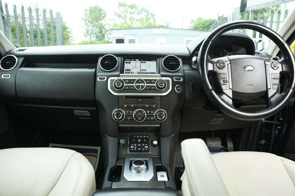 Land Rover Discovery 2014 64 Sdv6  #35