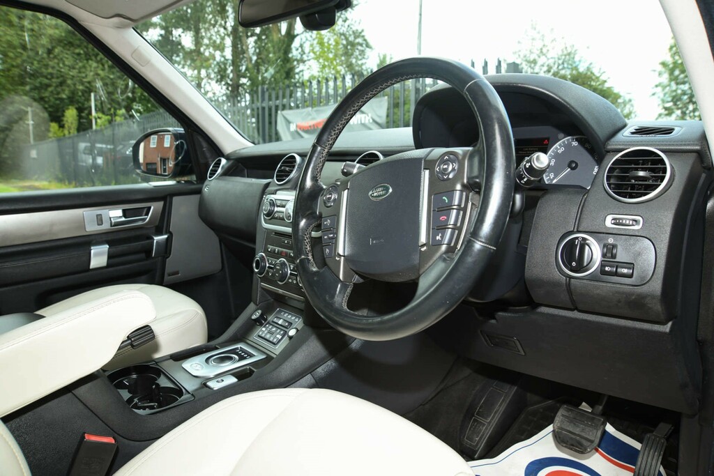 Land Rover Discovery 2014 64 Sdv6  #23