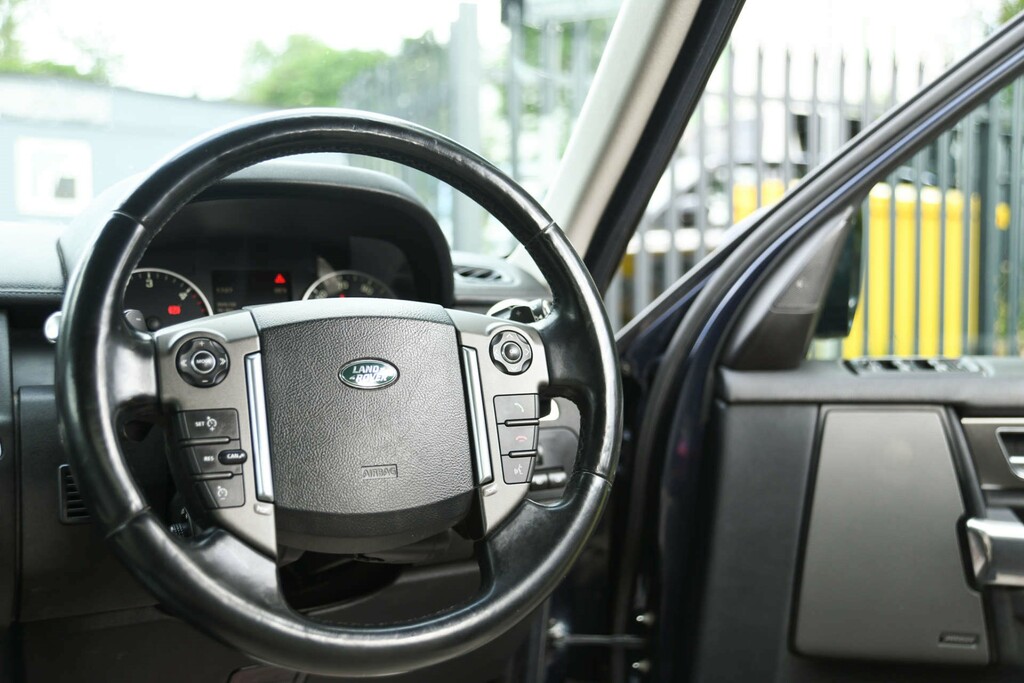 Land Rover Discovery 2014 64 Sdv6  #41