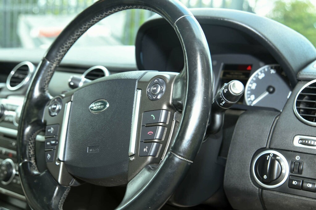 Land Rover Discovery 2014 64 Sdv6  #24