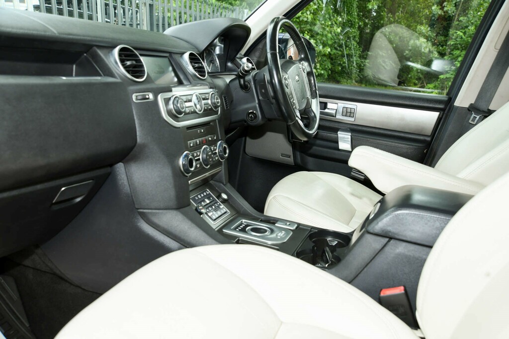 Land Rover Discovery 2014 64 Sdv6  #29