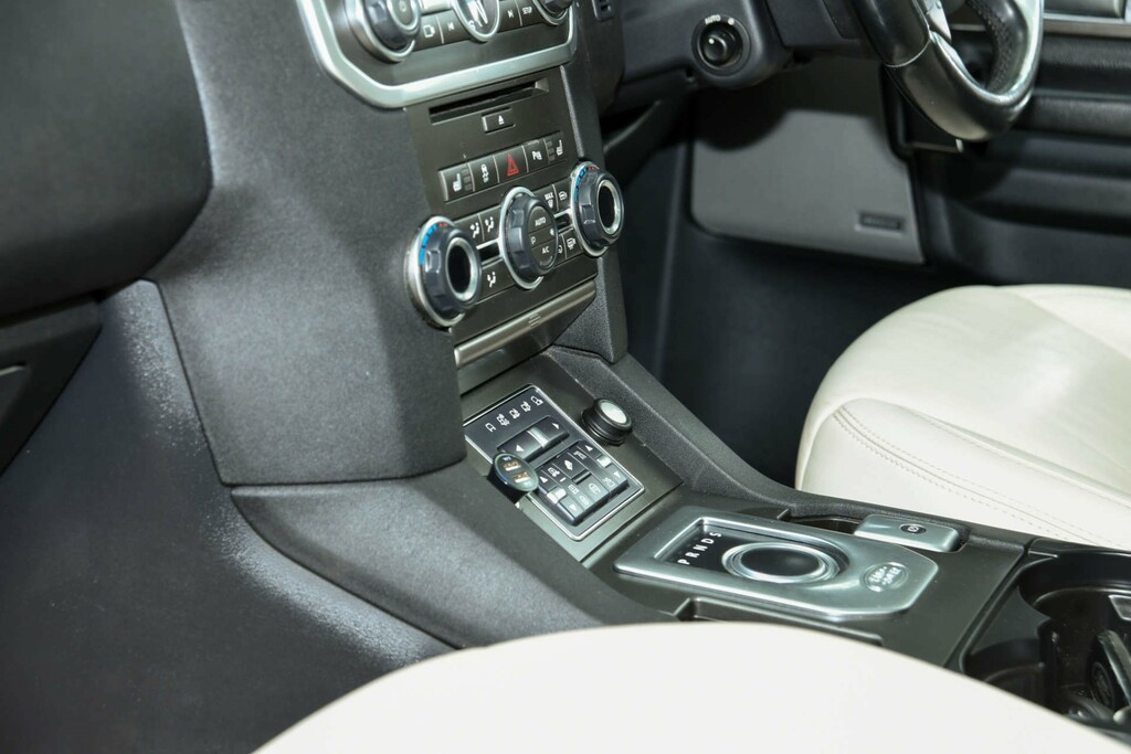 Land Rover Discovery 2014 64 Sdv6  #30