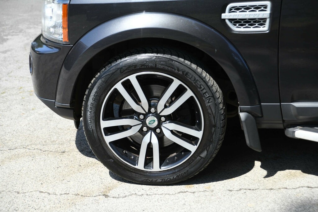 Land Rover Discovery V6 S White #41