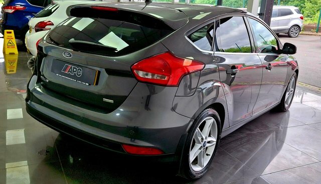 Ford Focus 2017 1.0T Ecoboost Titanium Hatchback M Grey #5