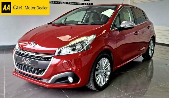 Peugeot 208 2017 1.2 Puretech Allure Hatchback Manu Red