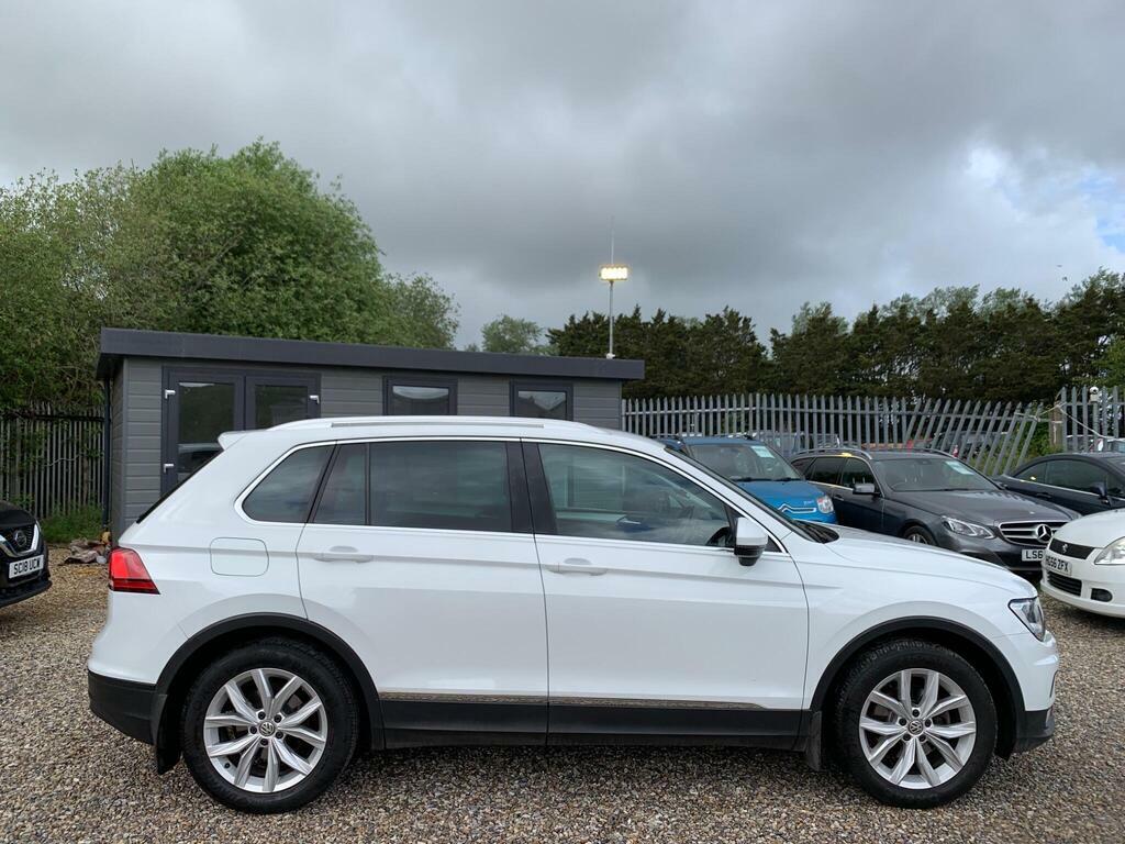 Volkswagen Tiguan 2.0 Tdi 150 4Motion Se Nav Black #11