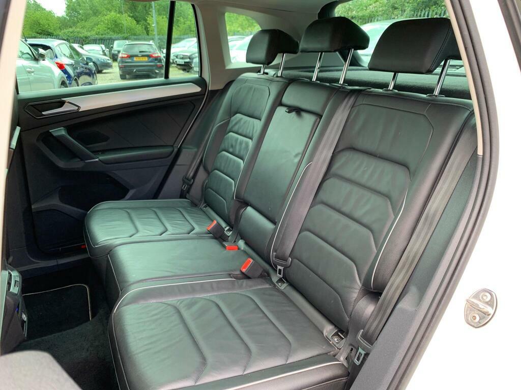 Volkswagen Tiguan 2.0 Tdi 150 4Motion Se Nav Black #40