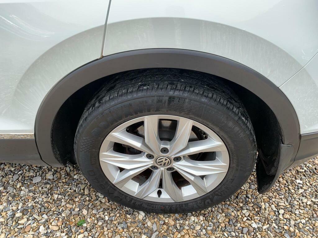 Volkswagen Tiguan 2.0 Tdi 150 4Motion Se Nav Black #15