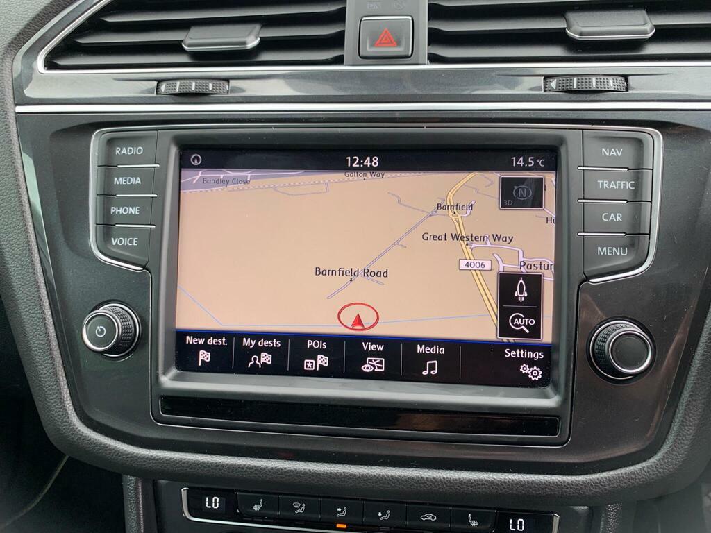 Volkswagen Tiguan 2.0 Tdi 150 4Motion Se Nav Black #26