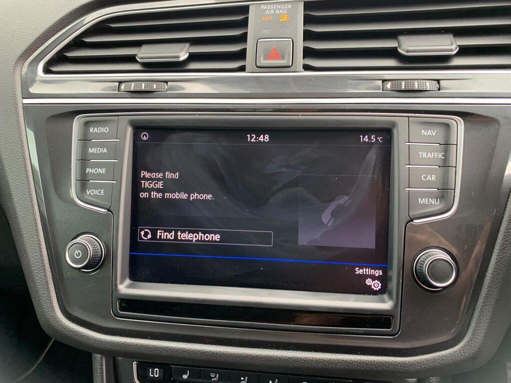 Volkswagen Tiguan 2.0 Tdi 150 4Motion Se Nav Black #24