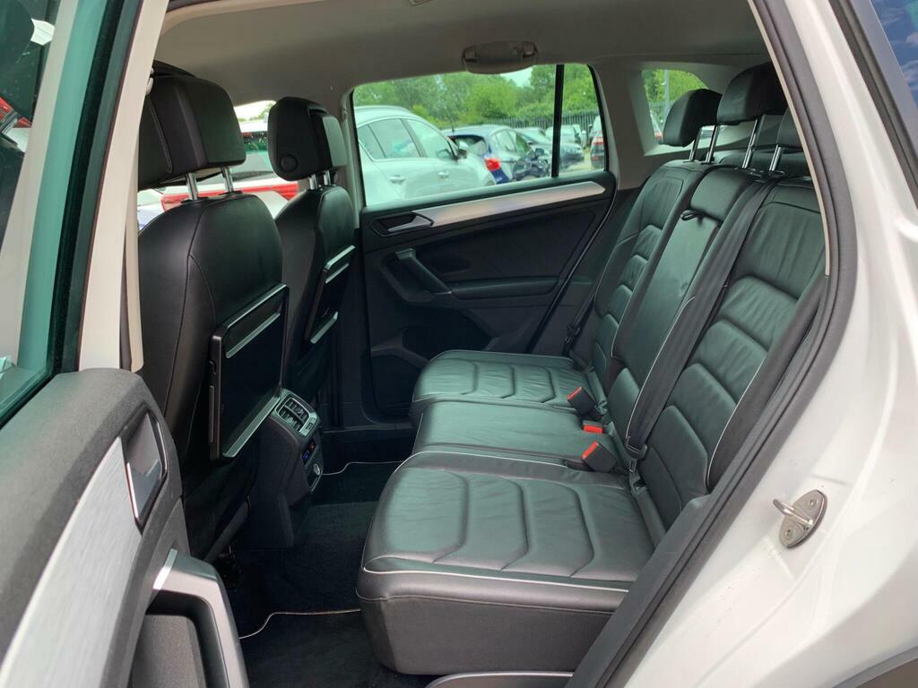 Volkswagen Tiguan 2.0 Tdi 150 4Motion Se Nav Black #39