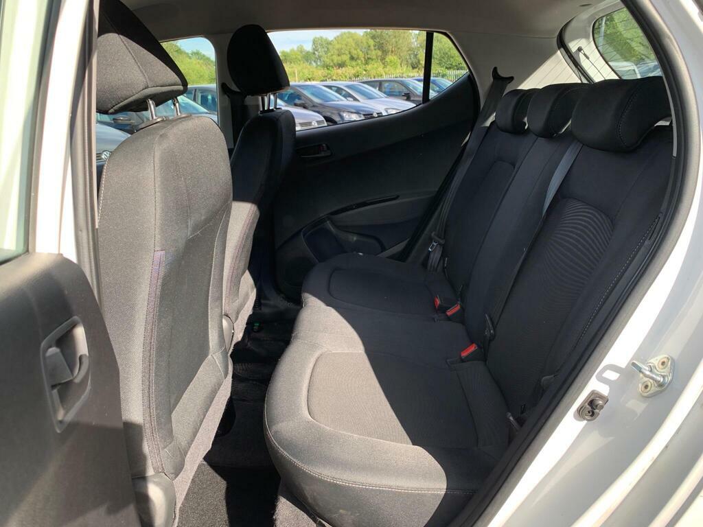 Hyundai I10 1.2 Premium 86 Bhp Blue #37