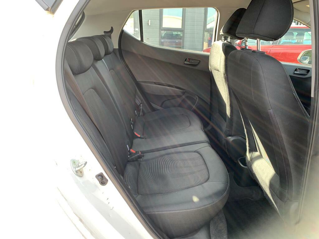 Hyundai I10 1.2 Premium 86 Bhp Blue #34