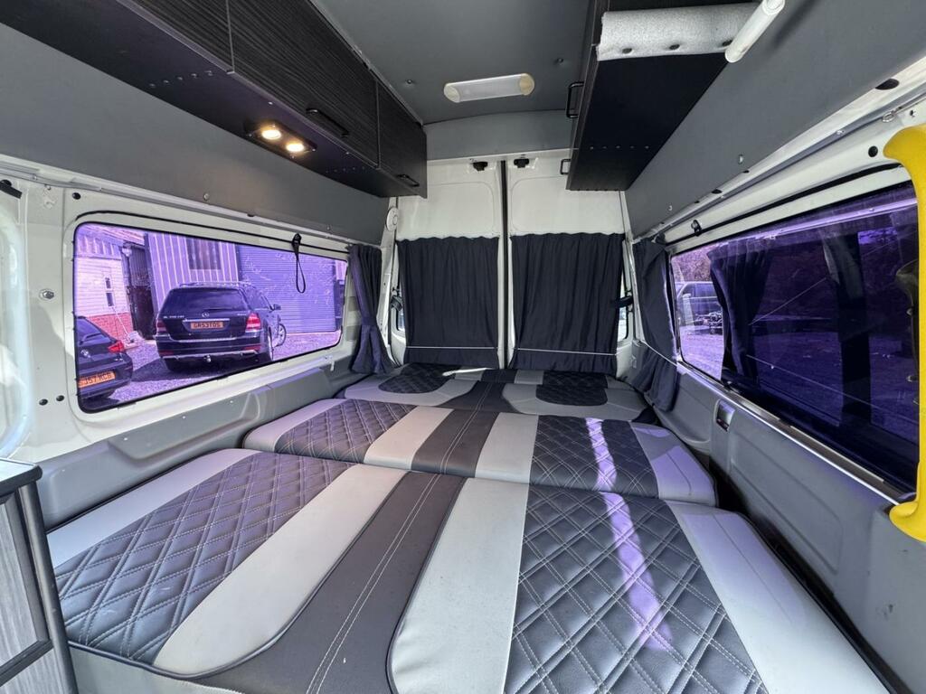 Volkswagen Campervan Campervan 2.5 Lwb Hi Top Campervan. Full Width Bed White #3