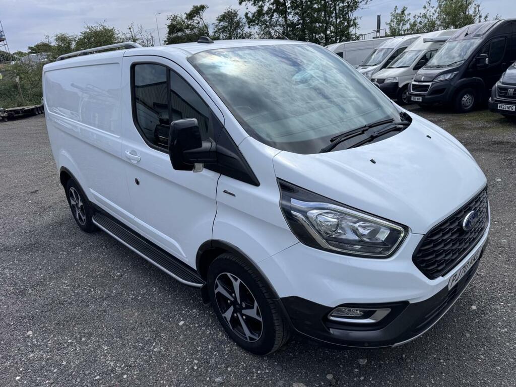Ford Transit Custom 2.0 Transit Custom Active Van 300. 1 2 Leather. 17 White