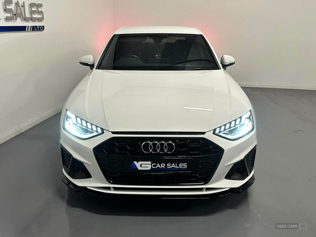 Audi A4 35 Tdi S Line S Tronic White